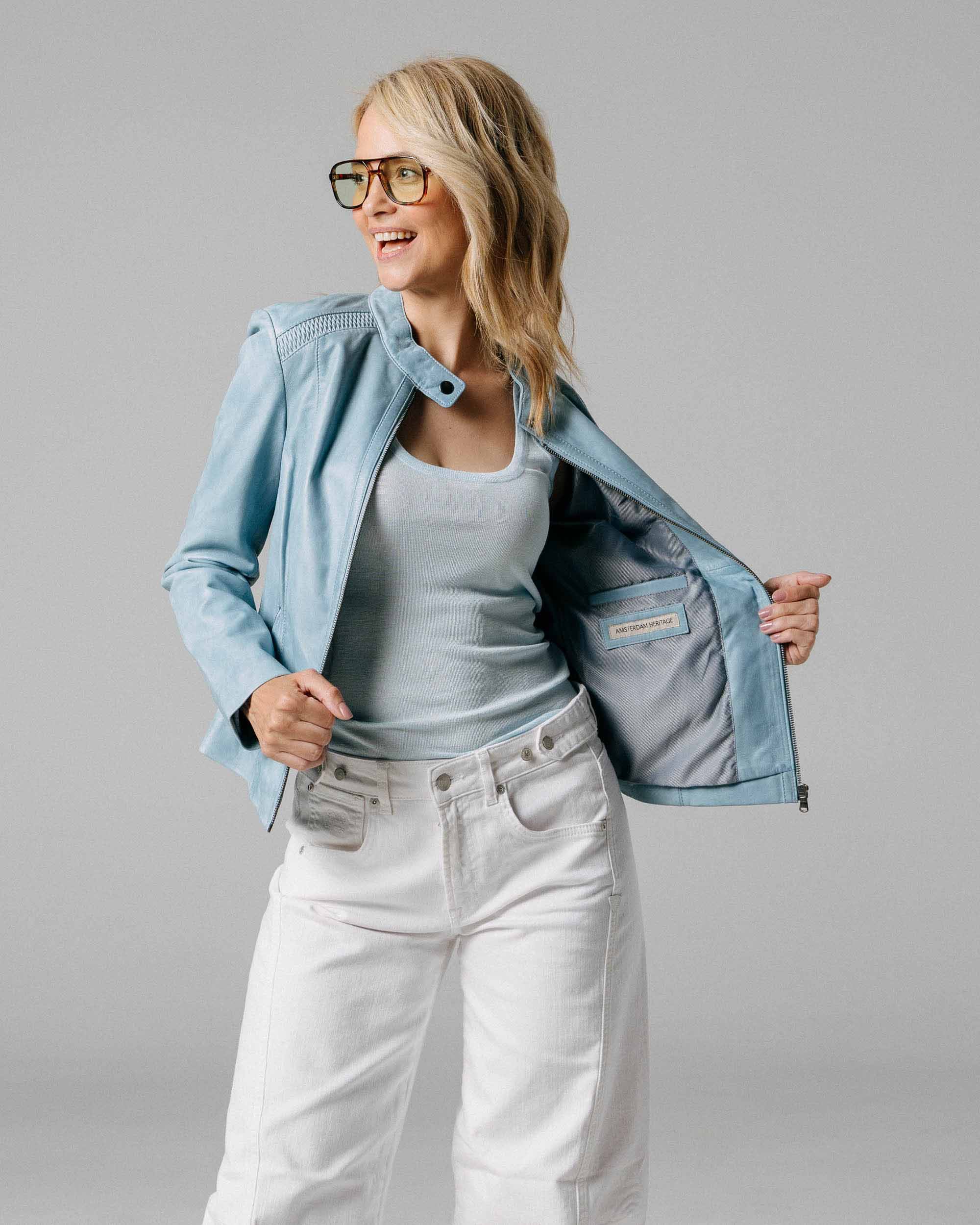 Bleu Clair